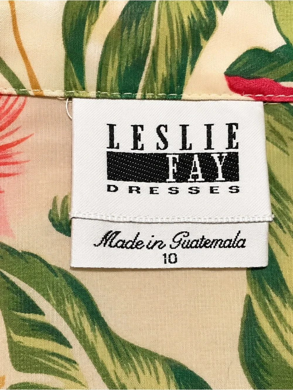 Leslie Fay Tropical Floral Long Duster Kimono Resort Beach Cruise Cover Up